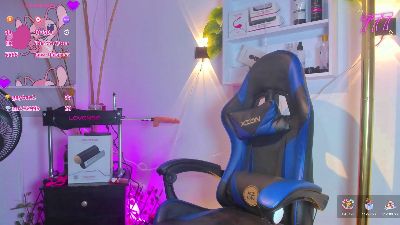 Taylor_Black_ live cam on Cam4