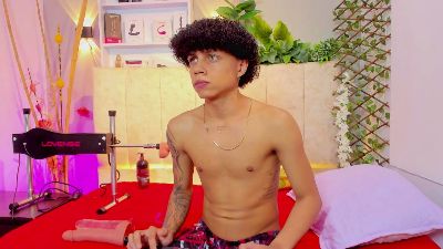 Taylor_Black_ live cam on Cam4