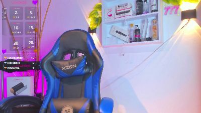 Taylor_Black_ live cam on Cam4