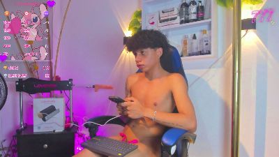Taylor_Black_ live cam on Cam4