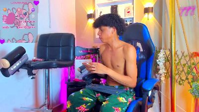 Taylor_Black_ live cam on Cam4