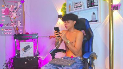 Taylor_Black_ live cam on Cam4