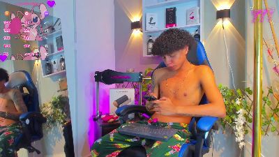 Taylor_Black_ live cam on Cam4
