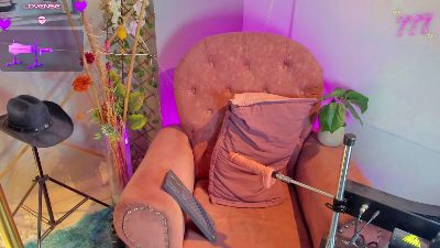 Taylor_Black_ live cam on Cam4