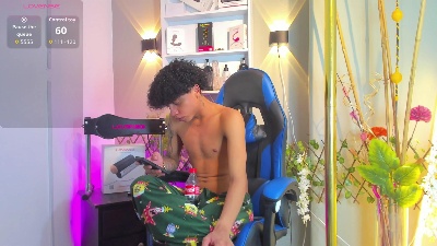 Taylor_Black_ live cam on Cam4