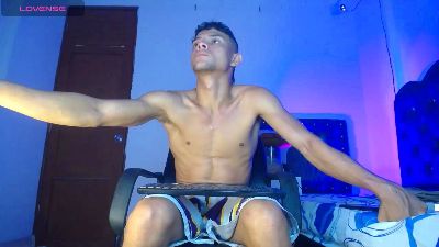 TayronColeman live cam on Cam4