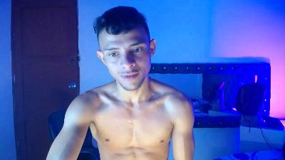 TayronColeman live cam on Cam4