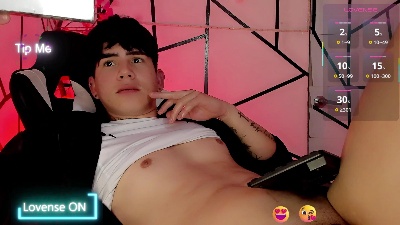 Tayson_Rivers live cam on Cam4