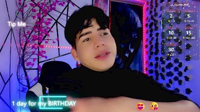 Tayson_Rivers live cam on Cam4
