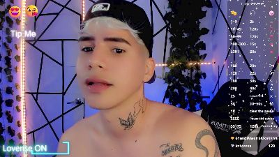 Tayson_Rivers live cam on Cam4
