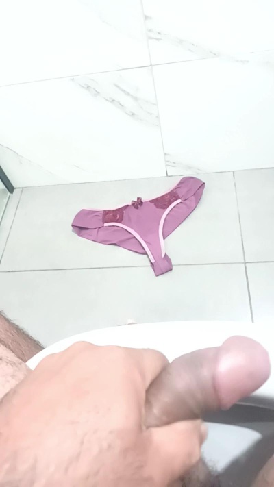 Tazgiganti live cam on Cam4