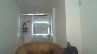 Tazzdaoboddie live cam on Cam4
