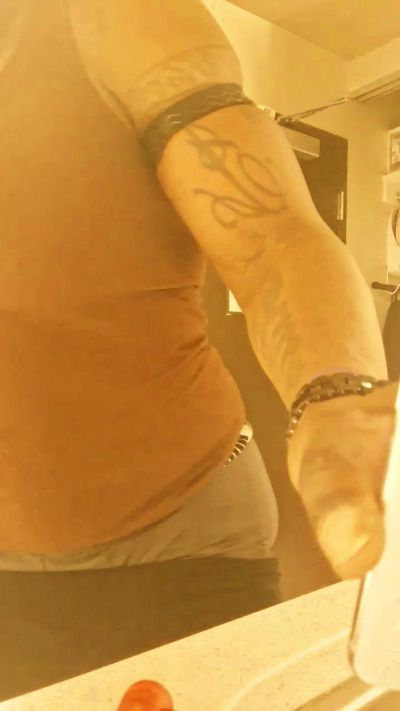 Tazzdaoboddie live cam on Cam4
