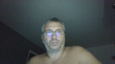 Tazzz06 live cam on Cam4