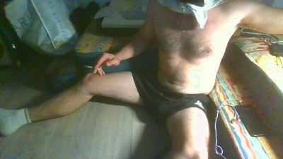 Tbm222 live cam on Cam4