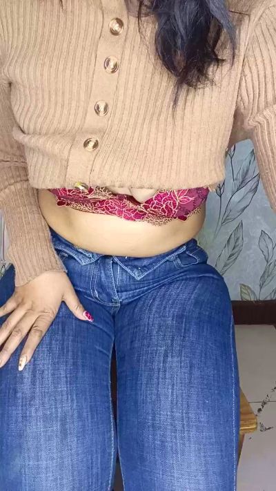 Tchinia live cam on Cam4