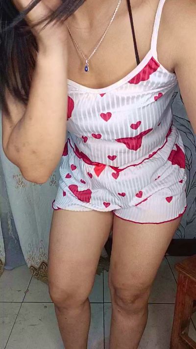 Tchinia live cam on Cam4