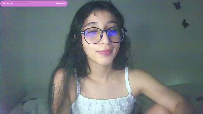 TeaFM live cam on Cam4
