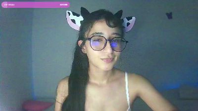 TeaFM live cam on Cam4