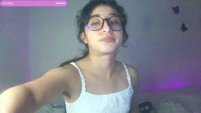 TeaFM live cam on Cam4