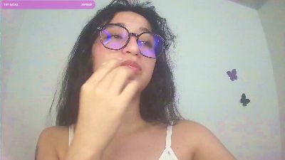 TeaFM live cam on Cam4