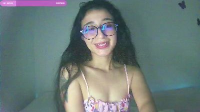 TeaFM live cam on Cam4
