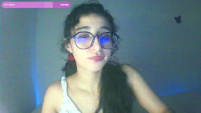 TeaFM live cam on Cam4