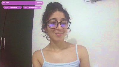 TeaFM live cam on Cam4
