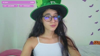 TeaFM live cam on Cam4
