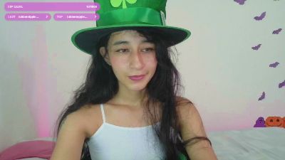 TeaFM live cam on Cam4