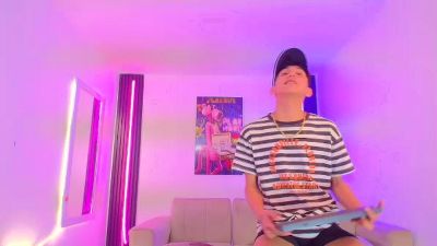 TeamBoyLatin2 live cam on Cam4