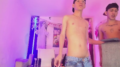 TeamBoyLatin2 live cam on Cam4