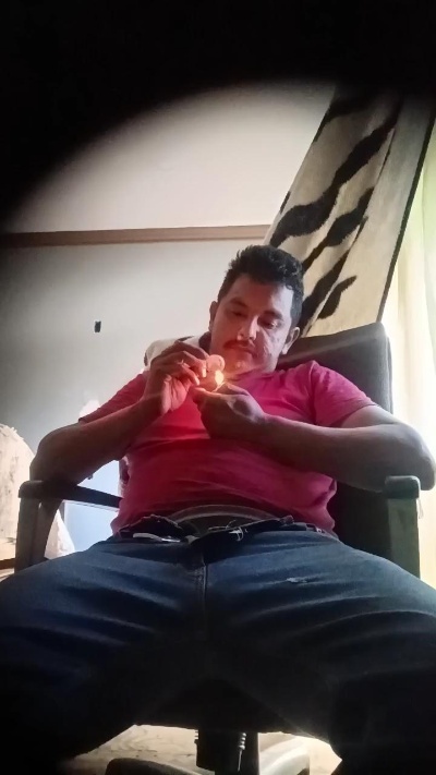 Tecate22 live cam on Cam4