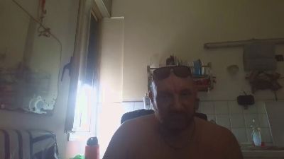 TecnicoBo live cam on Cam4