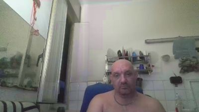 TecnicoBo live cam on Cam4