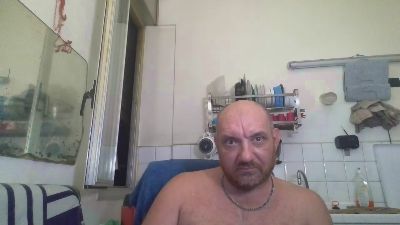 TecnicoBo live cam on Cam4