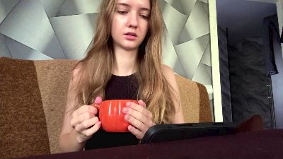 TeenaIntermill live cam on Cam4