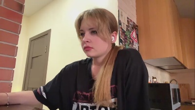 Profile and Statistics for TeenaMarceau on Cam4