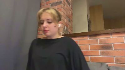 TeenaMarceau live cam on Cam4
