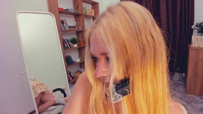 TeenaTompson live cam on Cam4