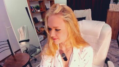 TeenaTompson live cam on Cam4