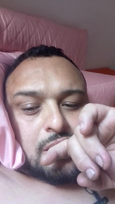 TegoMineiro live cam on Cam4