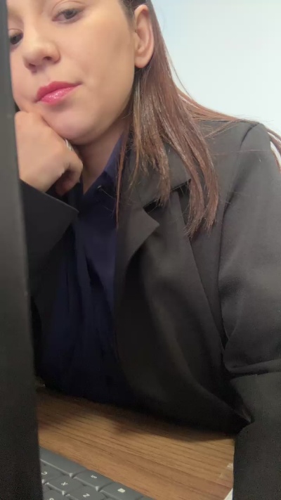 Tentacao_a_dois live cam on Cam4