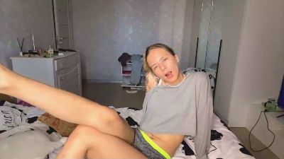 TeresaKosloski live cam on Cam4