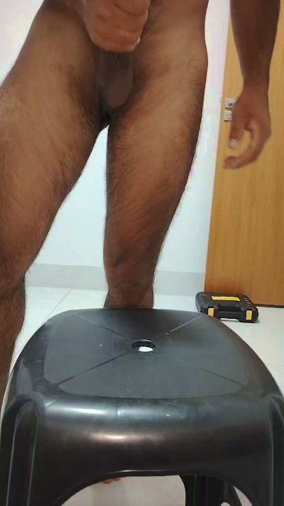 TesaonoBoy live cam on Cam4