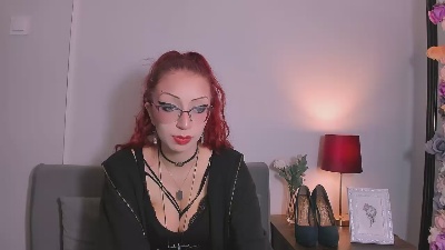 TessChic live cam on Cam4