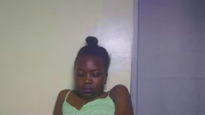 Tessy_kitty live cam on Cam4