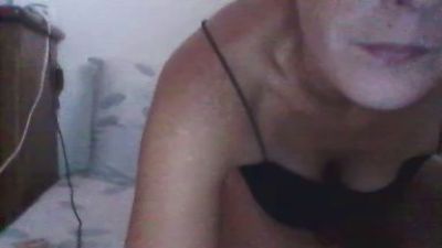 Tetegoncalvez live cam on Cam4