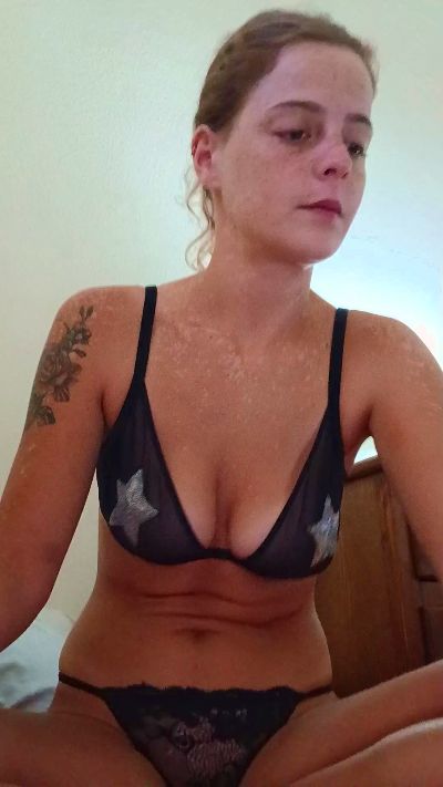 Tetegoncalvez live cam on Cam4