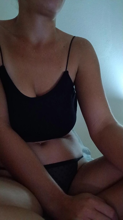 Tetegoncalvez live cam on Cam4